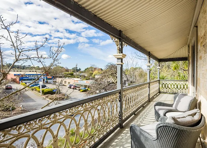 The Stirling Hotel